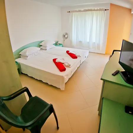 Sequoia Golden Sands