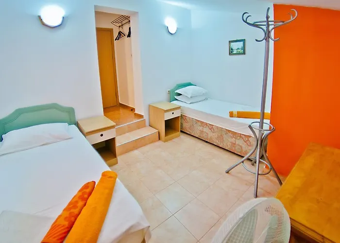 Sequoia Golden Sands