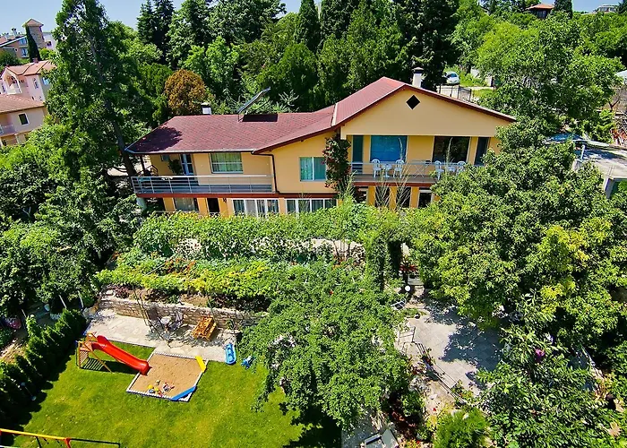 Holiday home Sequoia *